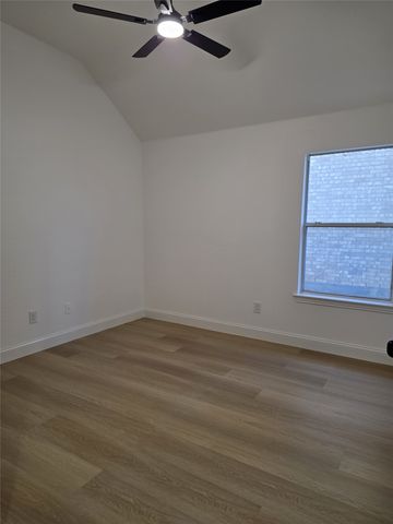 10013 Daly Drive, Fort Worth, TX 76053