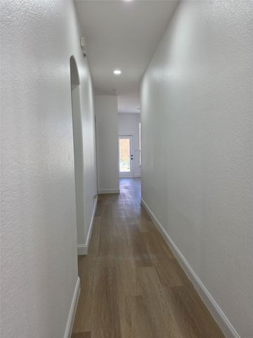 10013 Daly Drive, Fort Worth, TX 76053