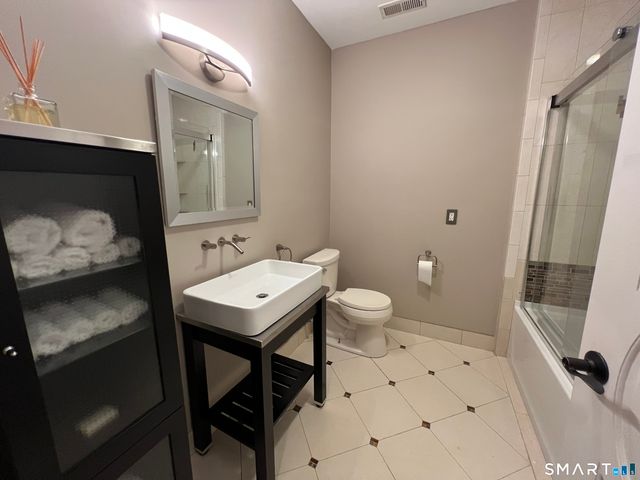 9 River Street 2, Milford, CT 06460