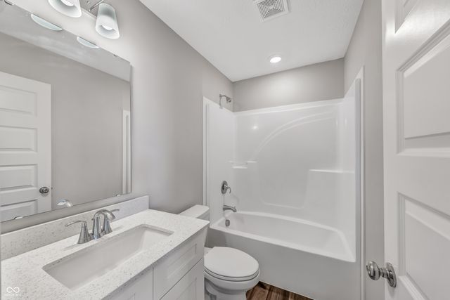 6988 Sunstone Place, Carmel, IN 46033