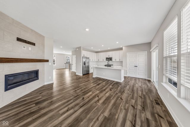 6988 Sunstone Place, Carmel, IN 46033