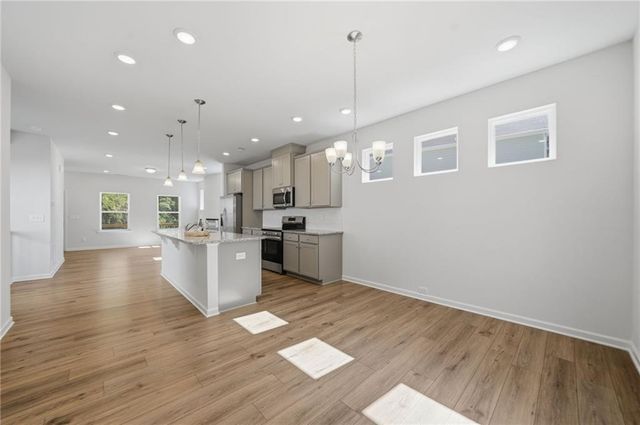 1670 Eagle Drive, Woodstock, GA 30189