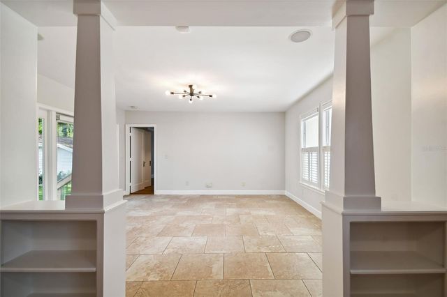 2918 W COACHMAN AVENUE, Tampa, FL 33611