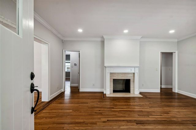 2918 W COACHMAN AVENUE, Tampa, FL 33611