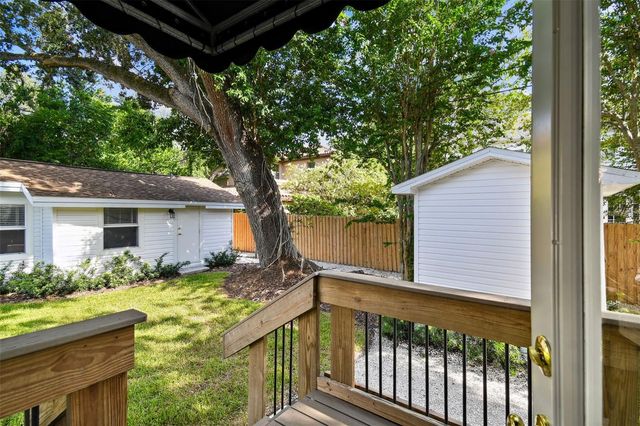 2918 W COACHMAN AVENUE, Tampa, FL 33611