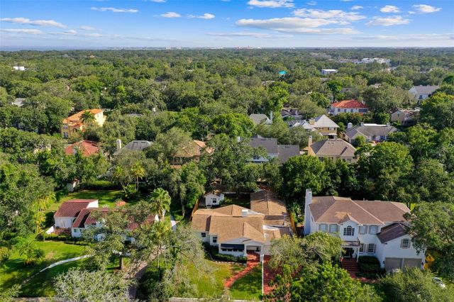 2918 W COACHMAN AVENUE, Tampa, FL 33611