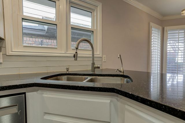 5107 1st Place, Lubbock, TX 79416