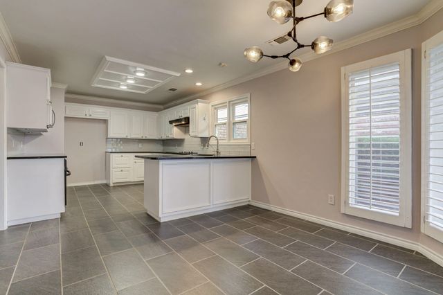 5107 1st Place, Lubbock, TX 79416