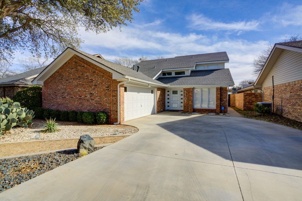 5107 1st Place, Lubbock, TX 79416