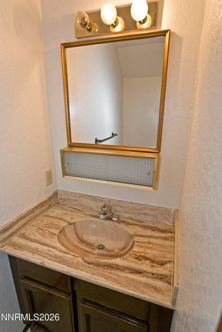 718 Travis Drive APT C, Carson City, NV 89701