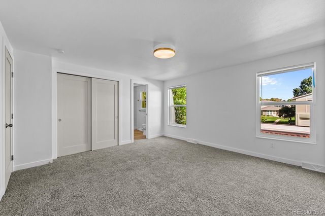 1200 S Monaco Street Parkway 27, Denver, CO 80224