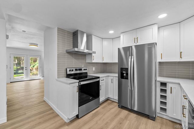 1200 S Monaco Street Parkway 27, Denver, CO 80224