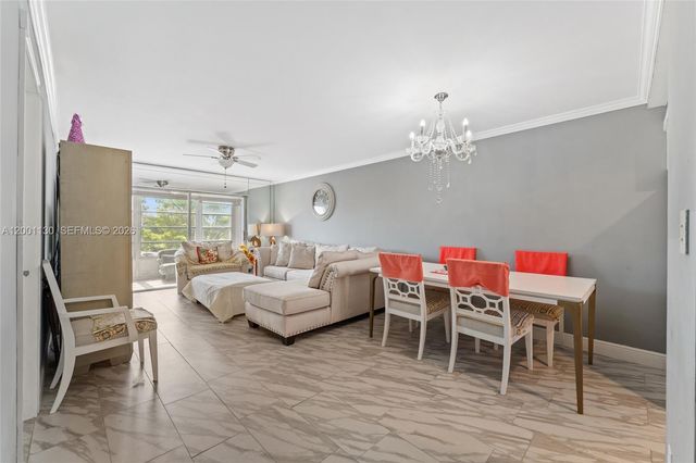 9401 Sunrise Lakes Blvd 307, Sunrise, FL 33322