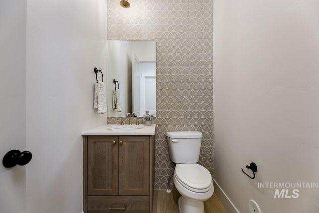 6958 Big Wood Way, Star, ID 83669