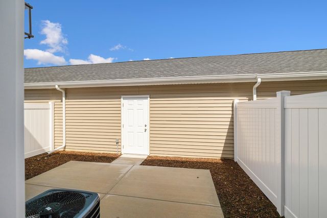 13097 Carolina Street, Crown Point, IN 46307