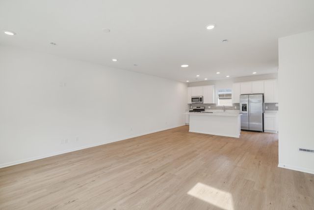 13097 Carolina Street, Crown Point, IN 46307