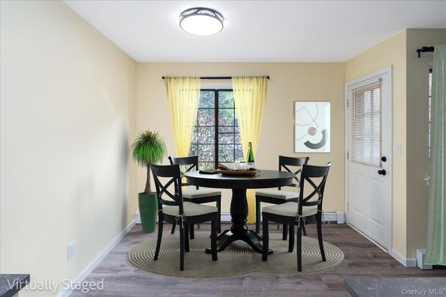 43 Foxwood Circle, Mount Kisco, NY 10549