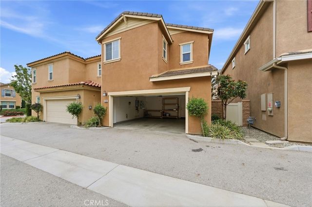 6108 Rosewood, Eastvale, CA 92880