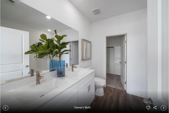 104 Eagle Valley DR, Elgin, TX 78621