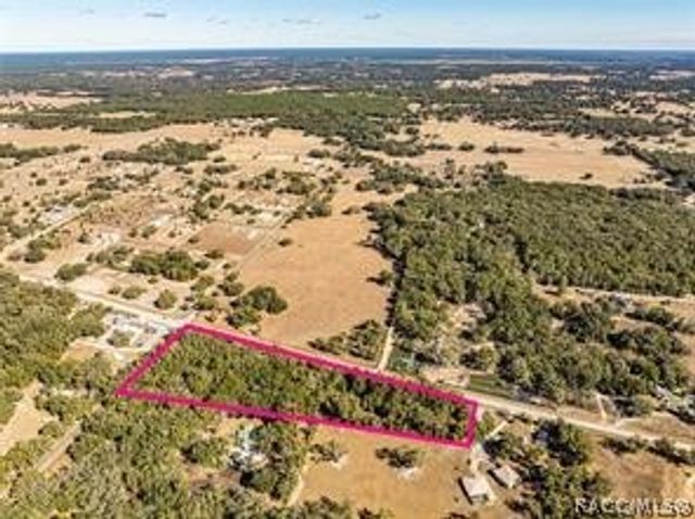 000 S HWY 25 Highway, Weirsdale, FL 32195