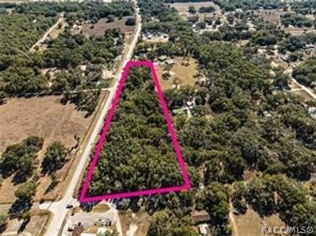 000 S HWY 25 Highway, Weirsdale, FL 32195