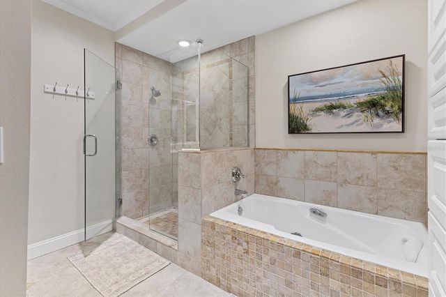 3510 54TH DRIVE W 202, Bradenton, FL 34210