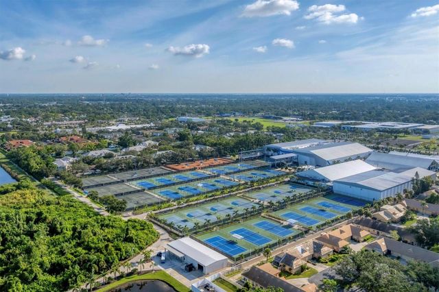 3510 54TH DRIVE W 202, Bradenton, FL 34210