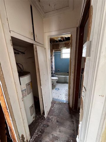 201 E Ercoupe Drive, Midwest City, OK 73110