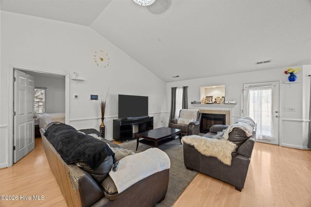 222 Saratoga Lane, New Bern, NC 28562