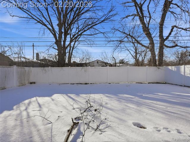 4033 Ellwood Avenue, Berkley, MI 48072