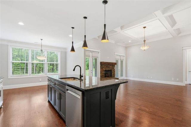 164 Brinley Drive, Sharpsburg, GA 30277