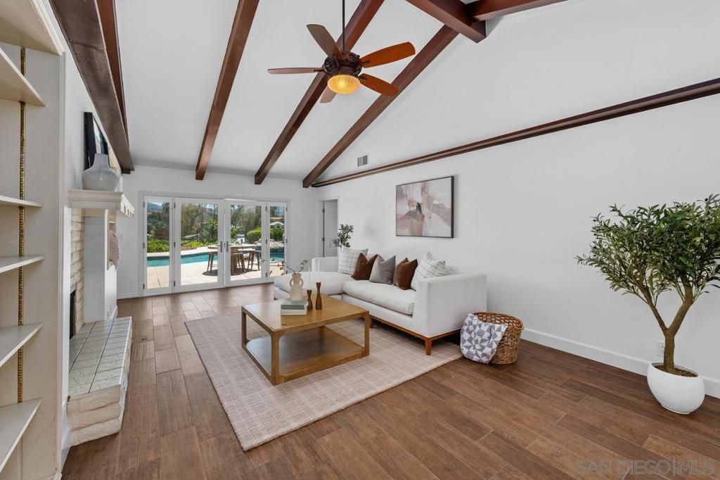Image 4 of property listing at 17563 Saint Andrews, Poway, CA 92064