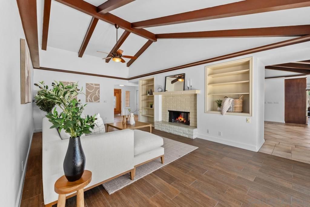 Image 6 of property listing at 17563 Saint Andrews, Poway, CA 92064