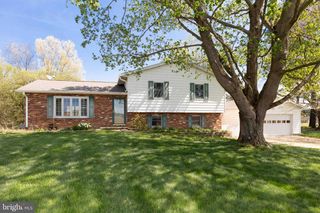17605 GRACE RD, Hampstead, MD 21074