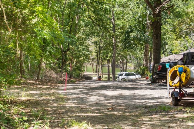 1101 Lake Bluff Drive, Branson West, MO 65737