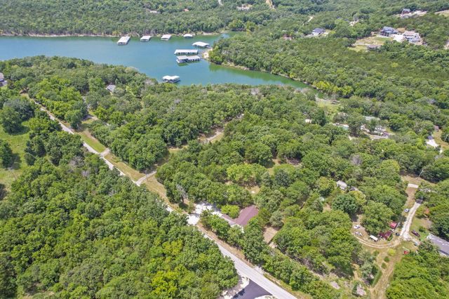 1101 Lake Bluff Drive, Branson West, MO 65737