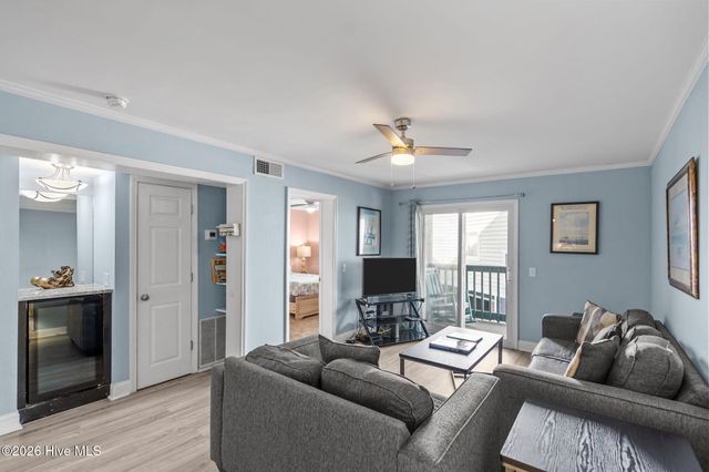 1404 Canal Drive Apt 11, Carolina Beach, NC 28428
