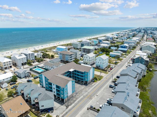 1404 Canal Drive Apt 11, Carolina Beach, NC 28428