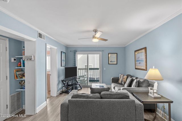 1404 Canal Drive Apt 11, Carolina Beach, NC 28428