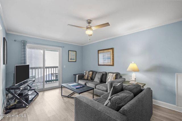 1404 Canal Drive Apt 11, Carolina Beach, NC 28428