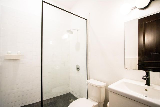 254-256 SAN FRANCISCO STREET 304, San Juan, PR 00901