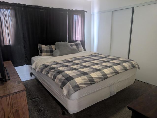 6422 Palm View Avenue, 29 Palms, CA 92277