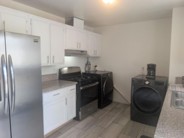 6422 Palm View Avenue, 29 Palms, CA 92277
