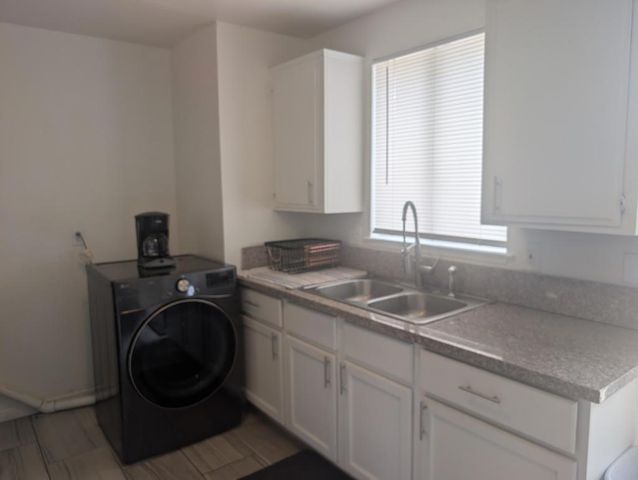 6422 Palm View Avenue, 29 Palms, CA 92277
