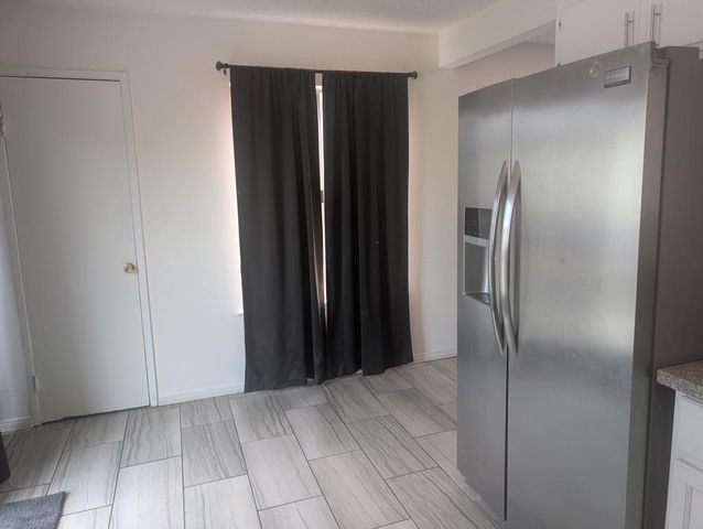 6422 Palm View Avenue, 29 Palms, CA 92277