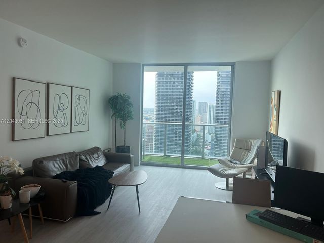1100 S Miami Avenue 3607, Miami, FL 33130
