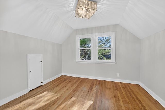 2514 James BOULEVARD, Racine, WI 53403