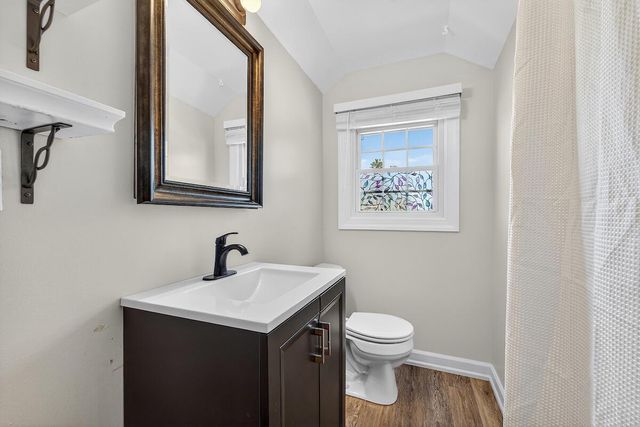 2514 James BOULEVARD, Racine, WI 53403