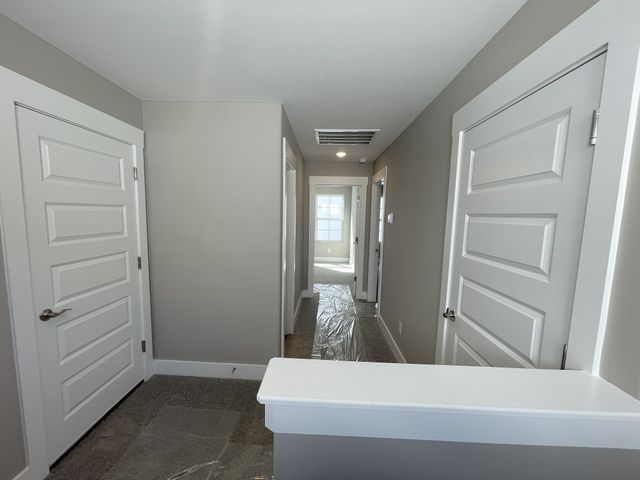 2215 Barringer Ln, Murfreesboro, TN 37128