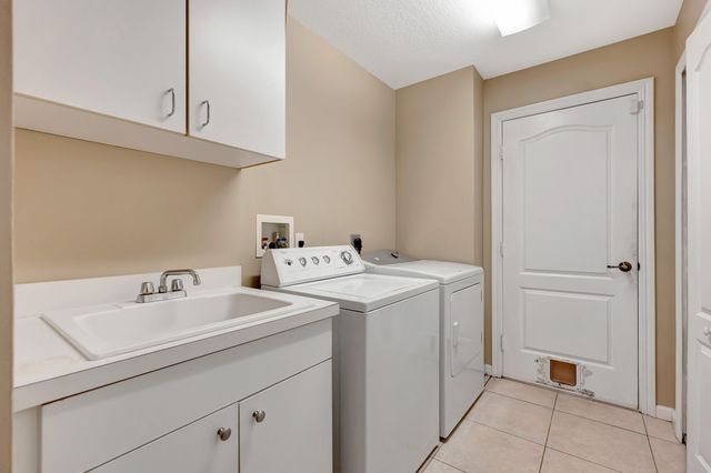 374 SW Kestor Drive, Port St. Lucie, Port St Lucie, FL 34953